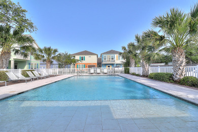 Lake House Pier access! Beautiful pool! 3 bedroom, 2.5 bathroom home in Rockport!, , on Gulf of Mexico - Aransas Bay in Texas - Lakehouse Vacation Rental - Lake Home for rent on LakeHouseVacations.com