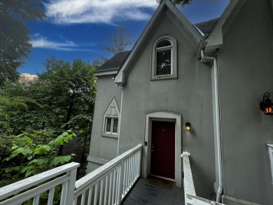 Lake House Feathers and Fur The Paw-fect Pigeon Forge Perch for Your Crew!, , on West Prong Little Pigeon River in Tennessee - Lakehouse Vacation Rental - Lake Home for rent on LakeHouseVacations.com