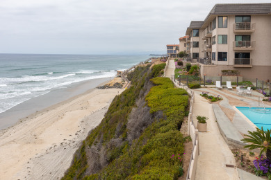 Lake House Stunning Solana Beach Oceanfront Condo, , on Pacific Ocean - Solana Beach in California - Lakehouse Vacation Rental - Lake Home for rent on LakeHouseVacations.com
