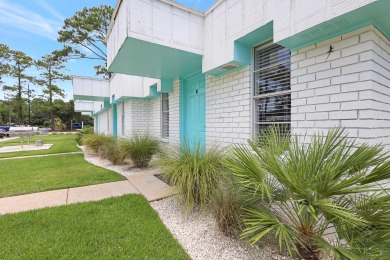 Lake House Newly Renovated Boutique Complex Gulf Shores, AL- Signature Properties, , on Gulf of Mexico - Gulf Shores in Alabama - Lakehouse Vacation Rental - Lake Home for rent on LakeHouseVacations.com