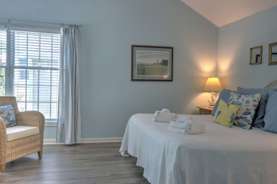 Lake House 271 Evian - Lovely 2 Bedroom with Free Tennis & Pool On site!, , on Atlantic Ocean - Hilton Head Island in South Carolina - Lakehouse Vacation Rental - Lake Home for rent on LakeHouseVacations.com