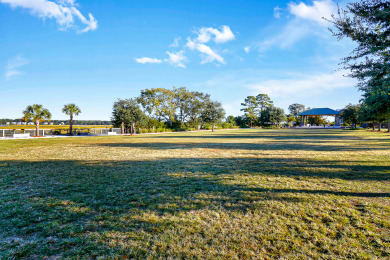Lake House Waterfront 1 Bedroom villa steps away from shops and dining in Shelter Cove, , on Atlantic Ocean - Hilton Head Island in South Carolina - Lakehouse Vacation Rental - Lake Home for rent on LakeHouseVacations.com