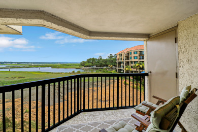 Lake House Waterfront 1 Bedroom villa steps away from shops and dining in Shelter Cove, , on Atlantic Ocean - Hilton Head Island in South Carolina - Lakehouse Vacation Rental - Lake Home for rent on LakeHouseVacations.com