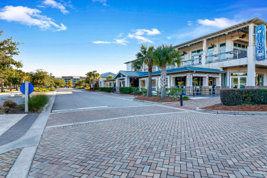 Lake House Waterfront 1 Bedroom villa steps away from shops and dining in Shelter Cove, , on Atlantic Ocean - Hilton Head Island in South Carolina - Lakehouse Vacation Rental - Lake Home for rent on LakeHouseVacations.com