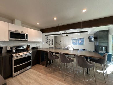 Lake House Zephyr Cove Lodge (ZC748) 4 Bedroom Close to Zephyr Cove Beach. , , on Lake Tahoe - Zephyr Cove in Nevada - Lakehouse Vacation Rental - Lake Home for rent on LakeHouseVacations.com