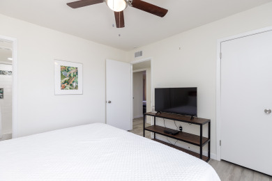 Lake House Canal View Condo w King Bed, Trailer Parking & Boat Slip Availability!, , on Gulf of Mexico - Corpus Christi in Texas - Lakehouse Vacation Rental - Lake Home for rent on LakeHouseVacations.com