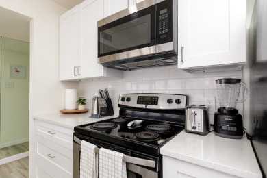 Lake House Canal View Condo w King Bed, Trailer Parking & Boat Slip Availability!, , on Gulf of Mexico - Corpus Christi in Texas - Lakehouse Vacation Rental - Lake Home for rent on LakeHouseVacations.com