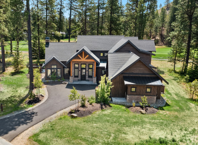 Lake House Beautiful and Luxurious! 6BR Golf Course Retreat*Game Room*Hot Tub, , on Lake Cle Elum in Washington - Lakehouse Vacation Rental - Lake Home for rent on LakeHouseVacations.com
