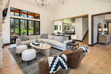 Lake House Beautiful and Luxurious! 6BR Golf Course Retreat*Game Room*Hot Tub, , on Lake Cle Elum in Washington - Lakehouse Vacation Rental - Lake Home for rent on LakeHouseVacations.com