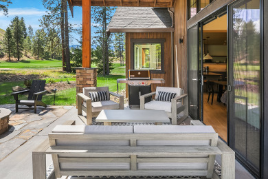 Lake House Beautiful and Luxurious! 6BR Golf Course Retreat*Game Room*Hot Tub, , on Lake Cle Elum in Washington - Lakehouse Vacation Rental - Lake Home for rent on LakeHouseVacations.com