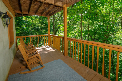 Lake House 3BR Chalet near Gatlinburg Arts & Crafts District with Ridgetop Views!, , on West Prong Little Pigeon River - Gatlinburg in Tennessee - Lakehouse Vacation Rental - Lake Home for rent on LakeHouseVacations.com