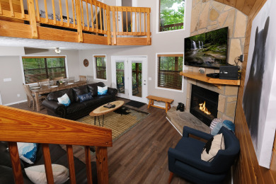 Lake House 3BR Chalet near Gatlinburg Arts & Crafts District with Ridgetop Views!, , on West Prong Little Pigeon River - Gatlinburg in Tennessee - Lakehouse Vacation Rental - Lake Home for rent on LakeHouseVacations.com