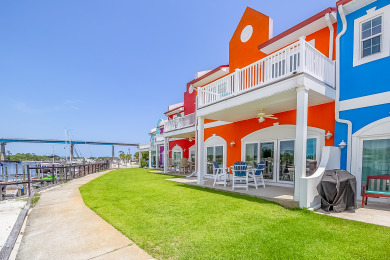 Lake House Coastal Living Perfected Banana Bay's Intracoastal Retreat with Sandy Shores, , on Gulf of Mexico - Pensacola in Florida - Lakehouse Vacation Rental - Lake Home for rent on LakeHouseVacations.com