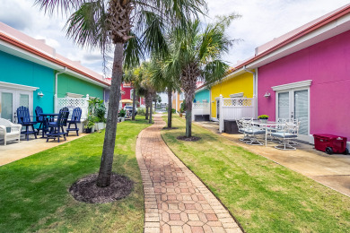 Lake House Coastal Living Perfected Banana Bay's Intracoastal Retreat with Sandy Shores, , on Gulf of Mexico - Pensacola in Florida - Lakehouse Vacation Rental - Lake Home for rent on LakeHouseVacations.com