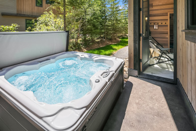 Lake House Suncadia's #1 6BR Spa Retreat-Dry Sauna-Steam Room-Cold Plunge & Hot Tub!, , on Lake Cle Elum in Washington - Lakehouse Vacation Rental - Lake Home for rent on LakeHouseVacations.com