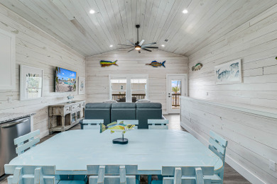 Lake House Fishtastic! Waterfront,Community Pool,Walk to Bars, Restaurants and Pier!, , on Gulf of Mexico - Aransas Bay in Texas - Lakehouse Vacation Rental - Lake Home for rent on LakeHouseVacations.com