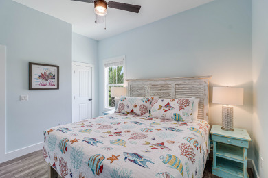 Lake House Fishtastic! Waterfront,Community Pool,Walk to Bars, Restaurants and Pier!, , on Gulf of Mexico - Aransas Bay in Texas - Lakehouse Vacation Rental - Lake Home for rent on LakeHouseVacations.com