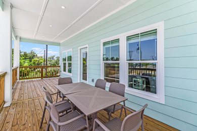 Lake House Fishtastic! Waterfront,Community Pool,Walk to Bars, Restaurants and Pier!, , on Gulf of Mexico - Aransas Bay in Texas - Lakehouse Vacation Rental - Lake Home for rent on LakeHouseVacations.com