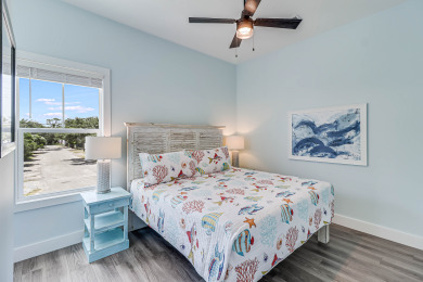 Lake House Fishtastic! Waterfront,Community Pool,Walk to Bars, Restaurants and Pier!, , on Gulf of Mexico - Aransas Bay in Texas - Lakehouse Vacation Rental - Lake Home for rent on LakeHouseVacations.com