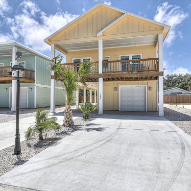 Lake House Under The Sea! Waterfront,Community Pool,Walk to Bars, Restaurants and Pier!, , on Gulf of Mexico - Aransas Bay in Texas - Lakehouse Vacation Rental - Lake Home for rent on LakeHouseVacations.com