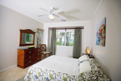  Ad# 22939 lake house for rent on LakeHouseVacations.com, lakehouse, lake home rental, lakehome for rent, vacation, holiday, lodging, lake