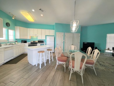 Lake House Splash into summer at Barton's Beach House-Pool and steps away from the beach, , on Gulf of Mexico - Gulf Shores in Alabama - Lakehouse Vacation Rental - Lake Home for rent on LakeHouseVacations.com