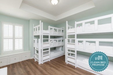 Lake House Pet-Friendly Waterfront Getaway w Stunning Views, Sundeck & Garage Access, , on Gulf of Mexico - Corpus Christi in Texas - Lakehouse Vacation Rental - Lake Home for rent on LakeHouseVacations.com