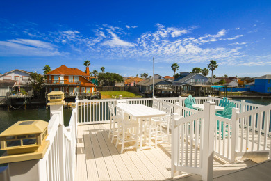 Lake House Pet-Friendly Waterfront Getaway w Stunning Views, Sundeck & Garage Access, , on Gulf of Mexico - Corpus Christi in Texas - Lakehouse Vacation Rental - Lake Home for rent on LakeHouseVacations.com