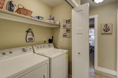  Ad# 22954 lake house for rent on LakeHouseVacations.com, lakehouse, lake home rental, lakehome for rent, vacation, holiday, lodging, lake