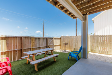 Lake House Beachside Escape! Large, Spacious Home w2 Pools, a Playground, & a Gulf View, , on Gulf of Mexico - Corpus Christi in Texas - Lakehouse Vacation Rental - Lake Home for rent on LakeHouseVacations.com