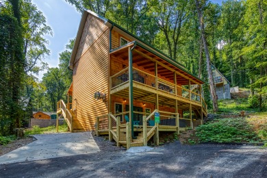 Lake House Private Pool! Make this Gateway to Gatlinburg Fun with a Private Indoor Pool!, , on West Prong Little Pigeon River - Gatlinburg in Tennessee - Lakehouse Vacation Rental - Lake Home for rent on LakeHouseVacations.com