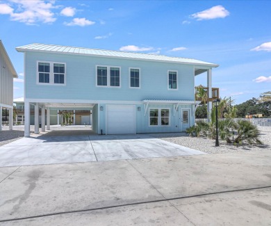 Lake House Sunshine and Flip Flops! Pool Front, Waterview, Walk to Restaurants and Pier!, , on Gulf of Mexico - Aransas Bay in Texas - Lakehouse Vacation Rental - Lake Home for rent on LakeHouseVacations.com