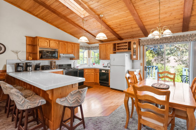 Lake House PRIVATE HOT TUB - Adorable cabin in Valley View Estates. Close to everything., , on Big Bear Lake in California - Lakehouse Vacation Rental - Lake Home for rent on LakeHouseVacations.com