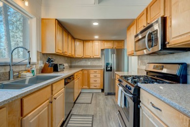 Lake House 4 Bedroom close to downtown (SL195), , on Lake Tahoe - Stateline	 in Nevada - Lakehouse Vacation Rental - Lake Home for rent on LakeHouseVacations.com