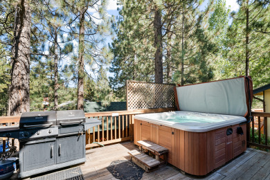 Lake House SPACIOUS LODGE in Fox Farm, 13 ppl, with game room & a private hot tub, , on Big Bear Lake in California - Lakehouse Vacation Rental - Lake Home for rent on LakeHouseVacations.com