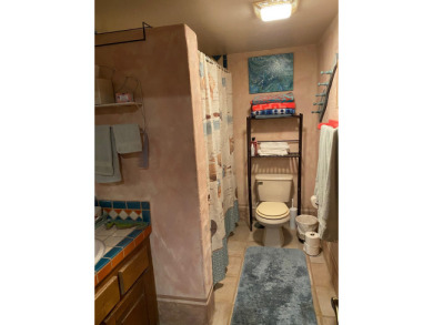  Ad# 22989 lake house for rent on LakeHouseVacations.com, lakehouse, lake home rental, lakehome for rent, vacation, holiday, lodging, lake