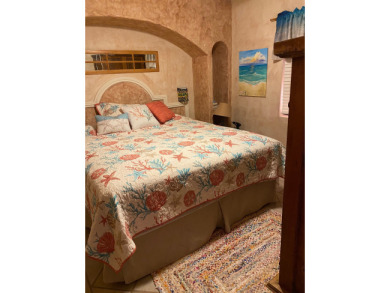  Ad# 22989 lake house for rent on LakeHouseVacations.com, lakehouse, lake home rental, lakehome for rent, vacation, holiday, lodging, lake