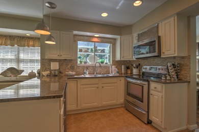 Lake House 113 Evian - Beautiful 3 Bedroom with Free Tennis & Pool On site!, , on Atlantic Ocean - Hilton Head Island in South Carolina - Lakehouse Vacation Rental - Lake Home for rent on LakeHouseVacations.com