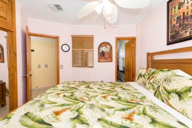  Ad# 22995 lake house for rent on LakeHouseVacations.com, lakehouse, lake home rental, lakehome for rent, vacation, holiday, lodging, lake