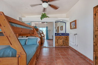  Ad# 22998 lake house for rent on LakeHouseVacations.com, lakehouse, lake home rental, lakehome for rent, vacation, holiday, lodging, lake