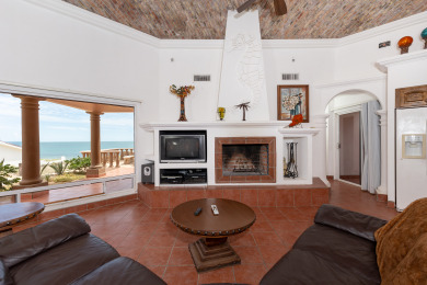  Ad# 22998 lake house for rent on LakeHouseVacations.com, lakehouse, lake home rental, lakehome for rent, vacation, holiday, lodging, lake