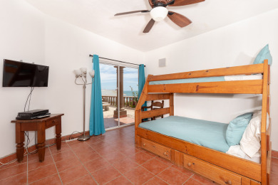 Ad# 22998 lake house for rent on LakeHouseVacations.com, lakehouse, lake home rental, lakehome for rent, vacation, holiday, lodging, lake