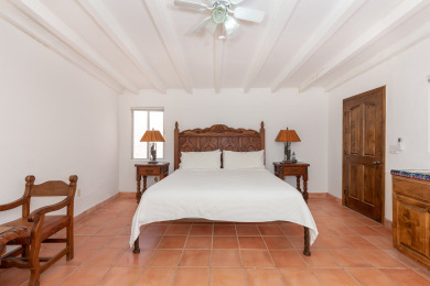  Ad# 22998 lake house for rent on LakeHouseVacations.com, lakehouse, lake home rental, lakehome for rent, vacation, holiday, lodging, lake