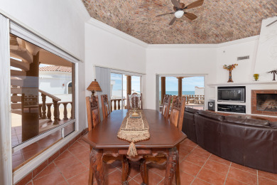  Ad# 22998 lake house for rent on LakeHouseVacations.com, lakehouse, lake home rental, lakehome for rent, vacation, holiday, lodging, lake
