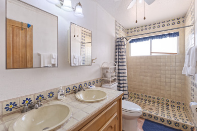  Ad# 23000 lake house for rent on LakeHouseVacations.com, lakehouse, lake home rental, lakehome for rent, vacation, holiday, lodging, lake