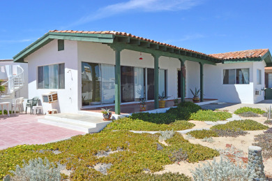  Ad# 23001 lake house for rent on LakeHouseVacations.com, lakehouse, lake home rental, lakehome for rent, vacation, holiday, lodging, lake