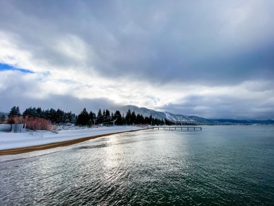 Lake House Lake Village Retreat, 3 bedroom close to downtown (LV100B), , on Lake Tahoe - Stateline	 in Nevada - Lakehouse Vacation Rental - Lake Home for rent on LakeHouseVacations.com