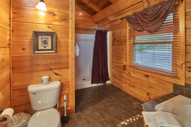  Ad# 23010 lake house for rent on LakeHouseVacations.com, lakehouse, lake home rental, lakehome for rent, vacation, holiday, lodging, lake