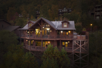  Ad# 23010 lake house for rent on LakeHouseVacations.com, lakehouse, lake home rental, lakehome for rent, vacation, holiday, lodging, lake