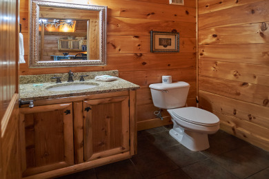  Ad# 23010 lake house for rent on LakeHouseVacations.com, lakehouse, lake home rental, lakehome for rent, vacation, holiday, lodging, lake